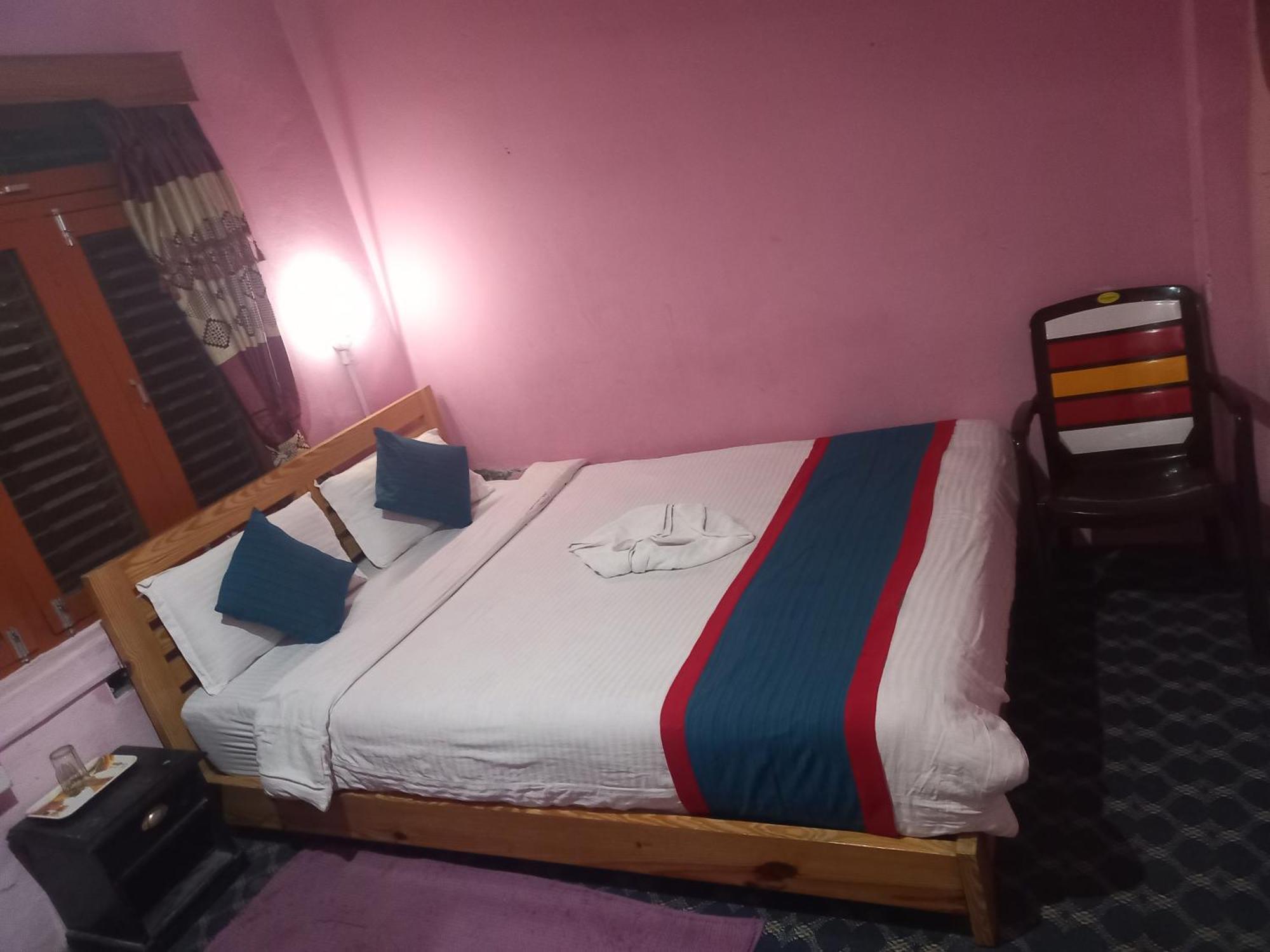 Galaxy Inn Guest House Pokhara Eksteriør billede