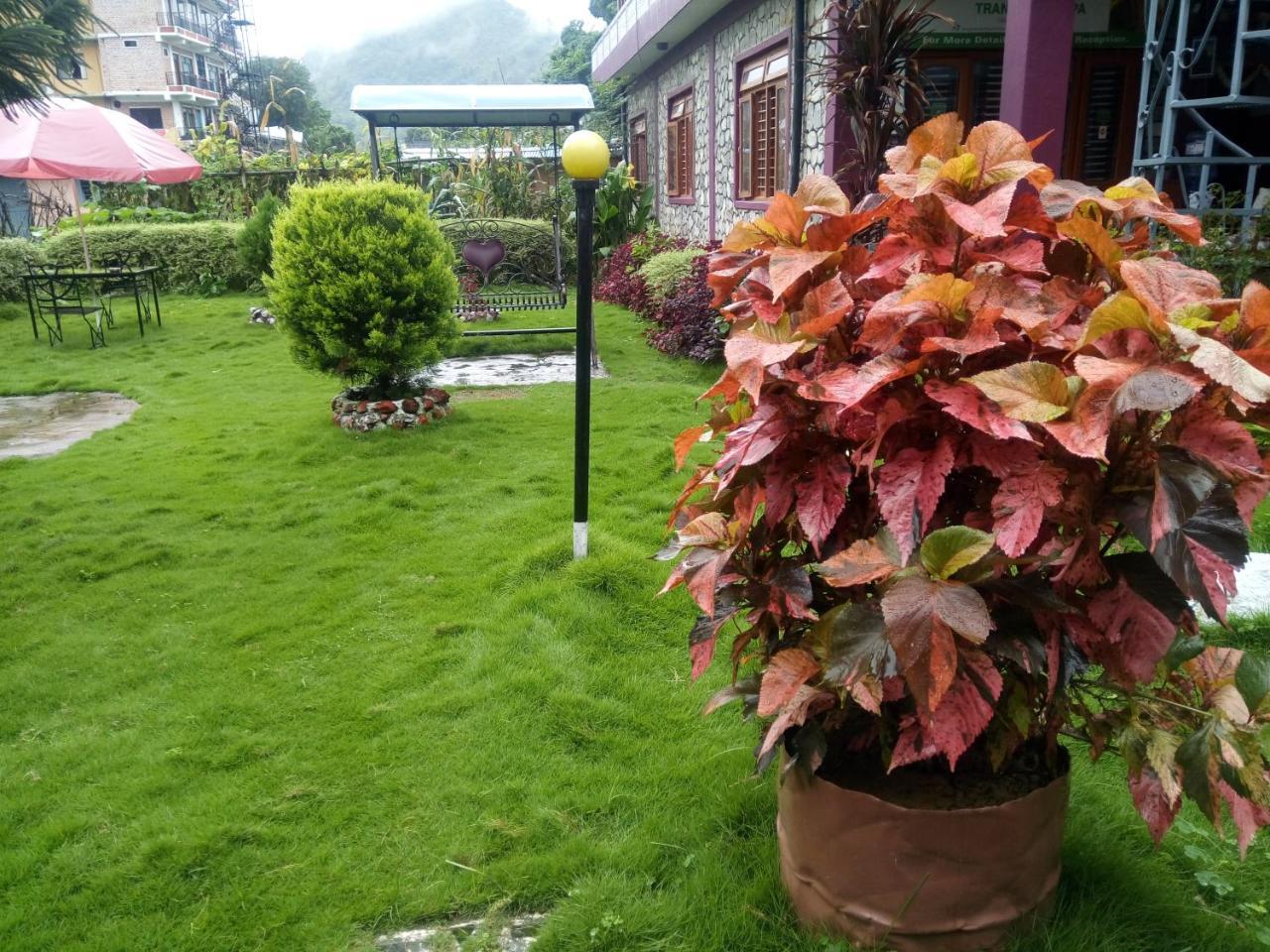 Galaxy Inn Guest House Pokhara Eksteriør billede
